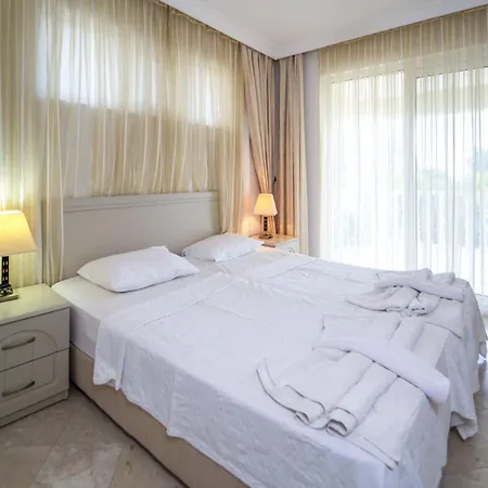 Вилла Seaside Residence, Villa Sar, Deniz Manzarali Fethiye Calis , 4 Yatak Odali ,8 Kisilik Muestakil Havuzlu Villa *
