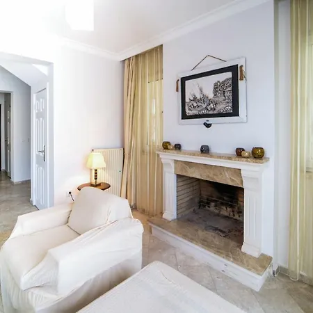 Seaside Residence, Villa Sar, Deniz Manzarali Fethiye Calis , 4 Yatak Odali ,8 Kisilik Muestakil Havuzlu Villa فيلة