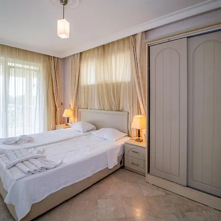 Seaside Residence, Villa Sar, Deniz Manzarali Fethiye Calis , 4 Yatak Odali ,8 Kisilik Muestakil Havuzlu Villa *