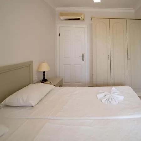 Seaside Residence, Villa Sar, Deniz Manzarali Fethiye Calis , 4 Yatak Odali ,8 Kisilik Muestakil Havuzlu Villa * Фетхие
