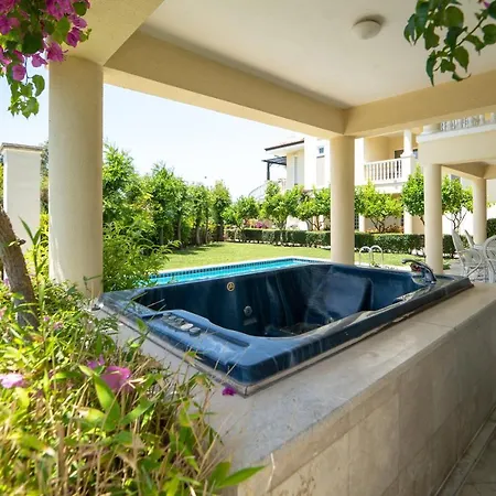 Вилла Seaside Residence, Villa Sar, Deniz Manzarali Fethiye Calis , 4 Yatak Odali ,8 Kisilik Muestakil Havuzlu Villa *