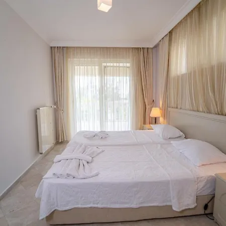 Вилла Seaside Residence, Villa Sar, Deniz Manzarali Fethiye Calis , 4 Yatak Odali ,8 Kisilik Muestakil Havuzlu Villa